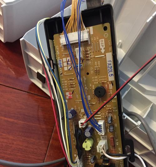 震惊!用 Redis+AI 模型实现秒级实时风控,这波操作太秀了